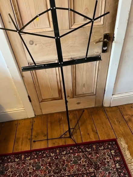 Photo of free Music stand (Bridgnorth High Town) #2