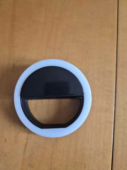Photo of free Phone ring light (HA7) #1