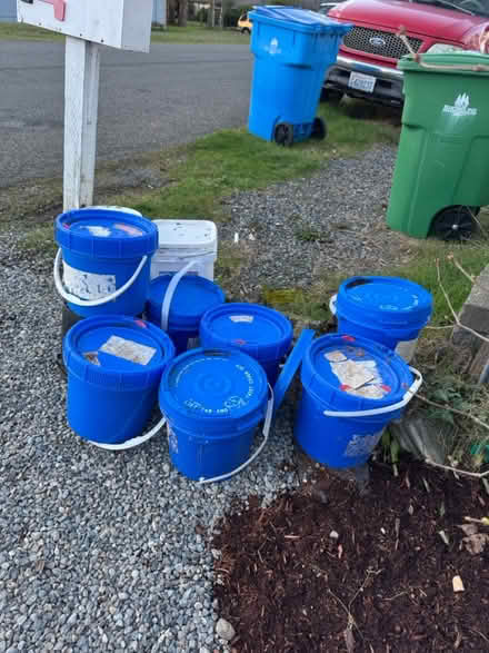 Photo of free 5-gallon buckets with lids (Shoreline) #2
