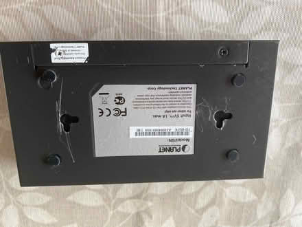 Photo of free 8 port Ethernet switch (Ewelme OX10) #2
