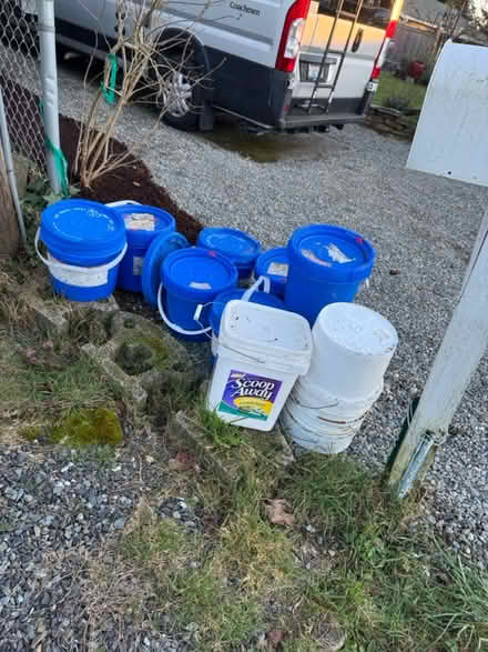 Photo of free 5-gallon buckets with lids (Shoreline) #1