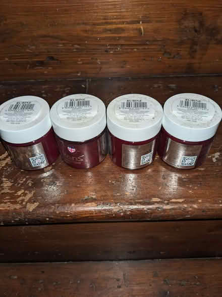 Photo of free 3.5 tubs of hair dye rueben (Middlewood S35) #1
