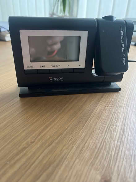 Photo of free Oregon time projection clock (Clevedon BS21 near Aldi.) #1