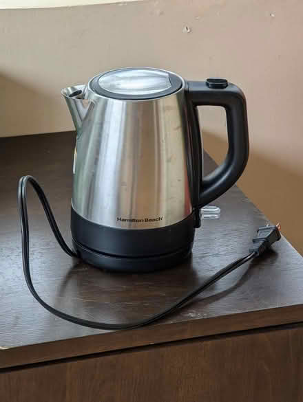Photo of free Electric kettle (SW Berkeley) #1