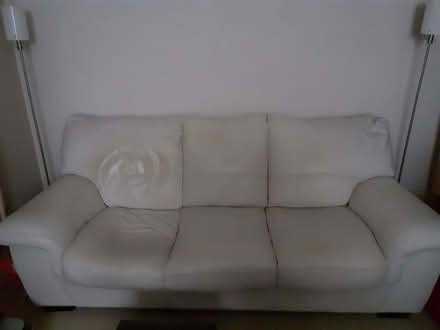 Photo of free leather sofa (Chatham ME4) #1