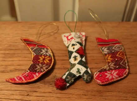 Photo of free Textile Christmas Tree Decorations (Penzance TR18) #1