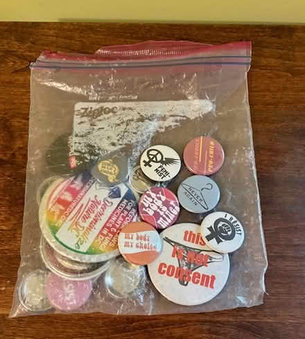 Photo of free feminist buttons (Brookland, DC) #1