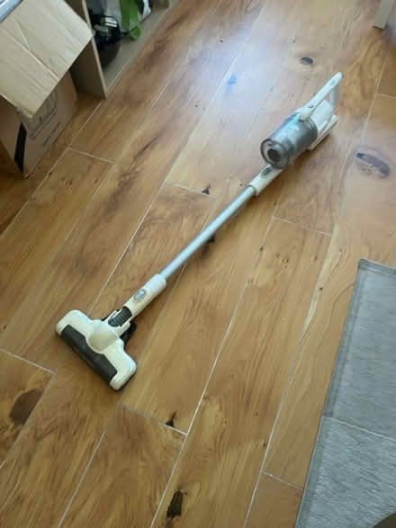 Photo of free Bush cordless vaccum (MK40 3hs) #1