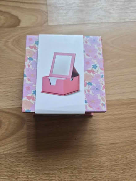 Photo of free Memo box with mirror (HA7) #2