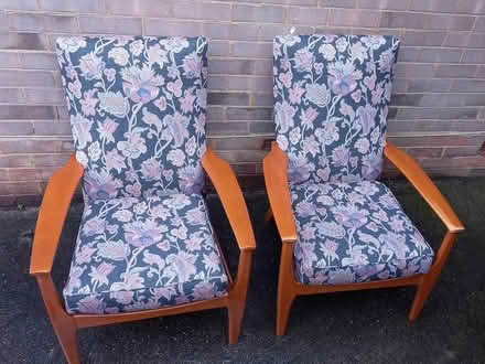 Photo of free Pair of upholstered chairs (Central Letchworth) #1