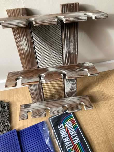 Photo of free Beer mats and wooden glass holder (Beaumont) #2