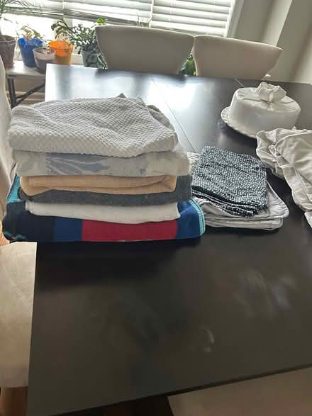 Photo of free bedding and towels (milton, derry and scottl) #2