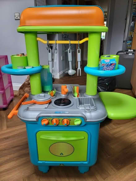 Photo of free Play kitchen, accessories, kettle (Norton Sheffield S8) #2