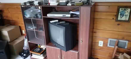 Photo of free Entertainment Center (Hyde Park, near McDonalds) #2