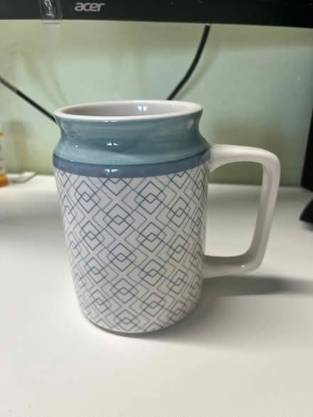 Photo of free Mug/Vase from edible (Near the old Sherman Hospital) #2