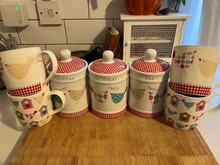 Photo of free Kitchen set (MK7 Walton Park) #1