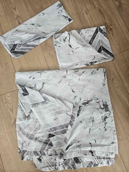 Photo of free Double bedding reversible (Handsworth) #2