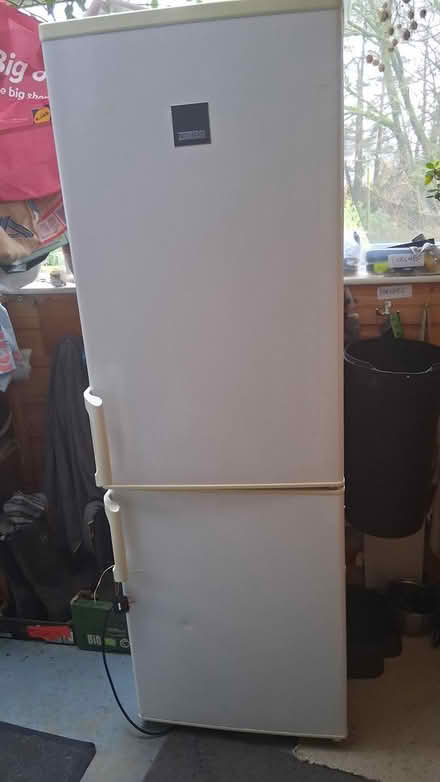 Photo of free Fridge Freezer Zanussi (Stirling - 12miles west FK8) #1