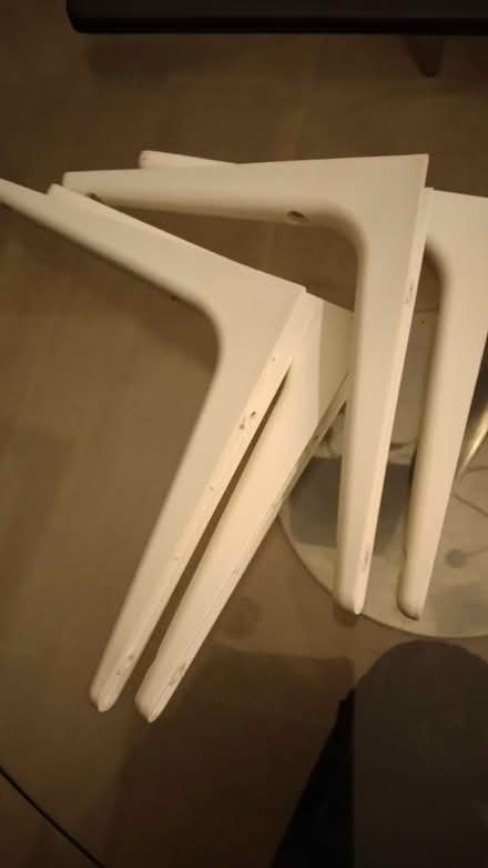 Photo of free 4 shelf supports (Haywood RG12) #1