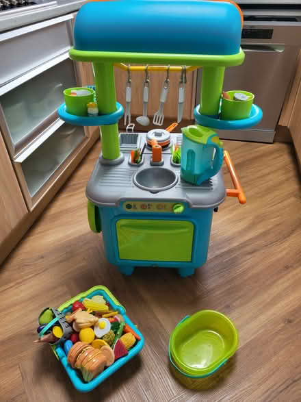 Photo of free Play kitchen, accessories, kettle (Norton Sheffield S8) #1