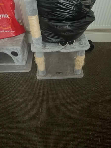 Photo of free Cat Tree - for DIY enthusiast (West Ealing) #4
