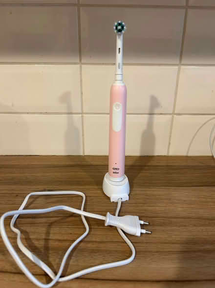 Photo of free Electric Toothbrush (Hall Green B28) #1