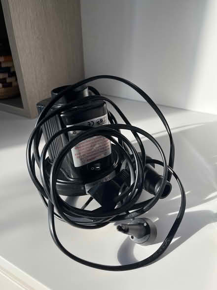 Photo of free 2 electric air pump European plug (NW8 St. John’s Wood) #2