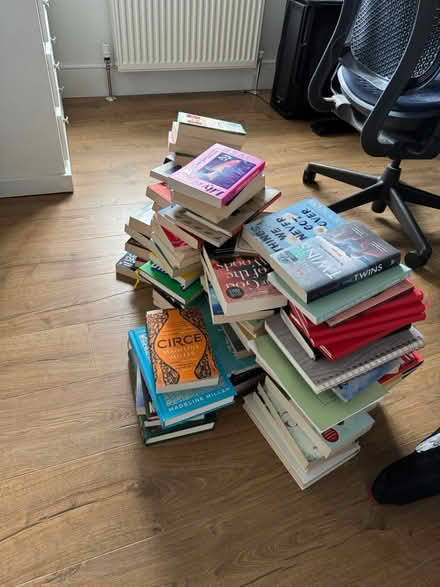 Photo of free books (DA7 Bexleyheath) #1