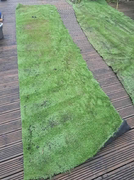Photo of free Artificial grass (Botley OX2) #1