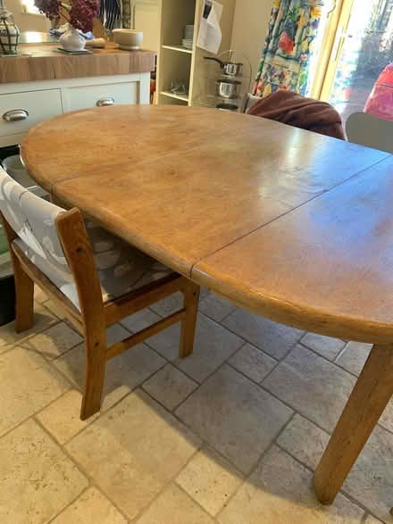 Photo of free Extending oak table (Dorridge B93) #1