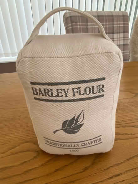 Photo of free Canvas ‘Barley Flour’ doorstop (Hellesdon NR6) #1