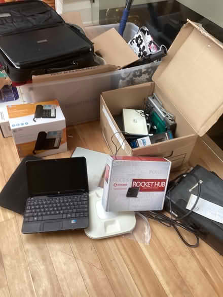 Photo of free Electronics… computer stuff (York mills and leslie) #1
