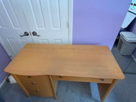 Photo of free Student desk and chair (West Bloomfield) #3