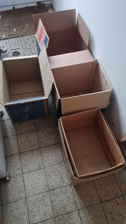 Photo of free Used cardboard boxes (Ashtead) #1