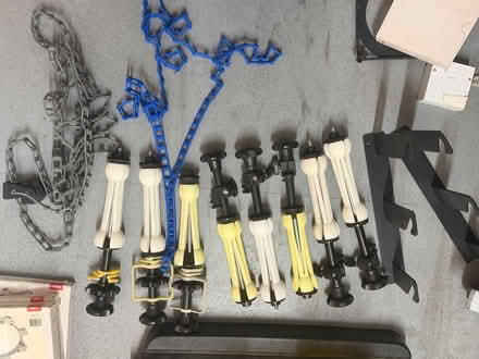 Photo of free Photo studio roller backdrop hardware (Coley Ave Area RG1) #1