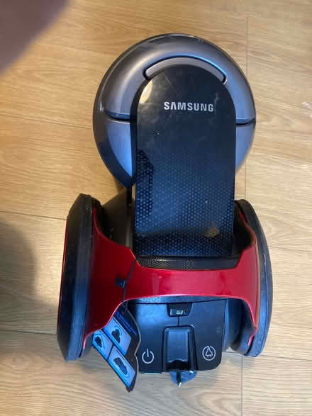 Photo of free Faulty Samsung Vacuum cleaner (Kenton HA1) #3