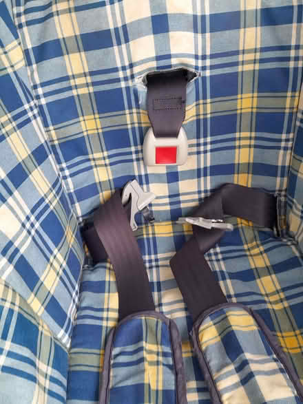 Photo of free Childs Car Seat (Belmont SL6) #4