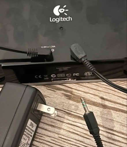 Photo of free Logitech Speaker with audio cable (KT4) #2