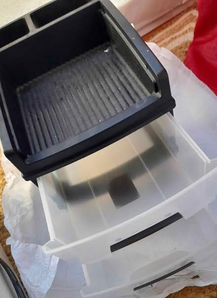 Photo of free Small desk tidy/bits & bobs drawers (Kingsway) #2