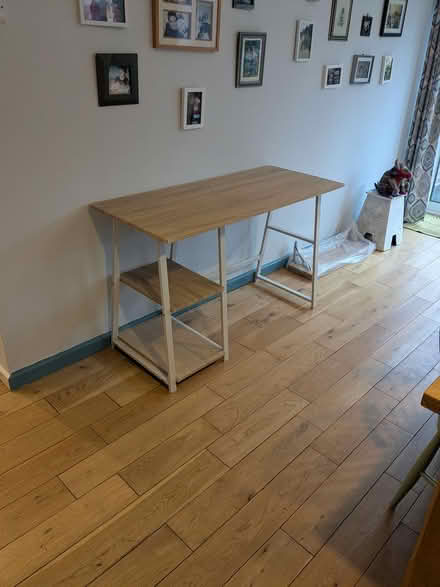 Photo of free Desk (Camberley GU15) #1