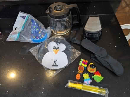 Photo of free Assorted Kid / Home Items (146th & Amsterdam Ave) #4