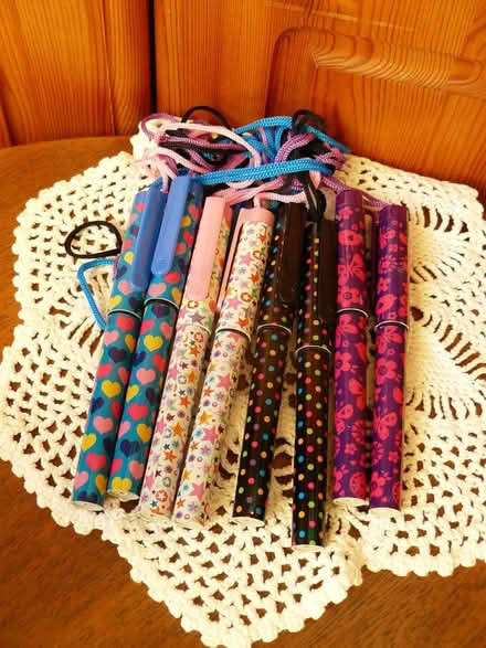 Photo of free Vintage fun design biro pens (Woodside WD25) #1