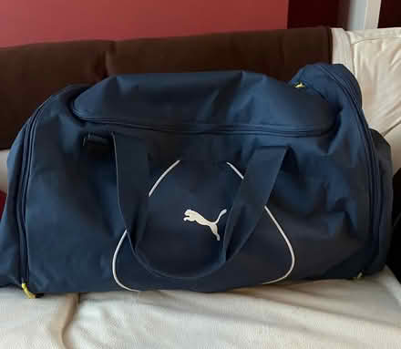 Photo of free Large Puma Sportsbag (Flackwell Heath) #1