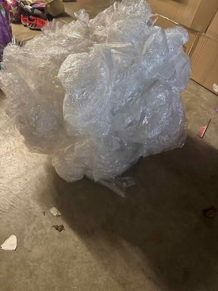 Photo of free Moving seram wrap (newark) #1