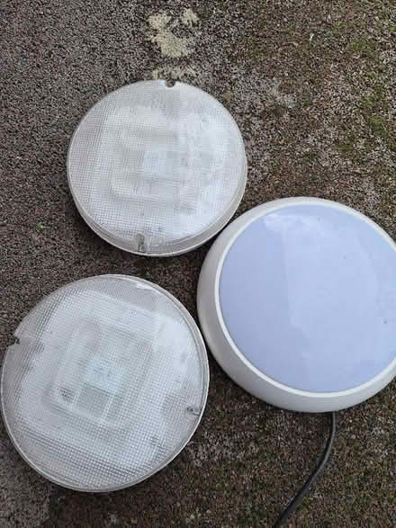Photo of free Lights (CT5) #1
