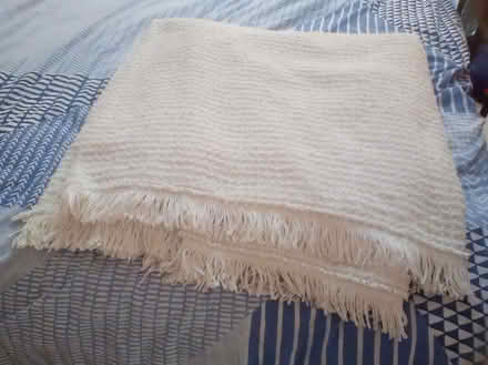 Photo of free Double candlewick bedspread throw (Highley WV16) #1