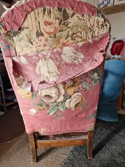 Photo of free Vintage fireside chair (Wigmore HR6) #2
