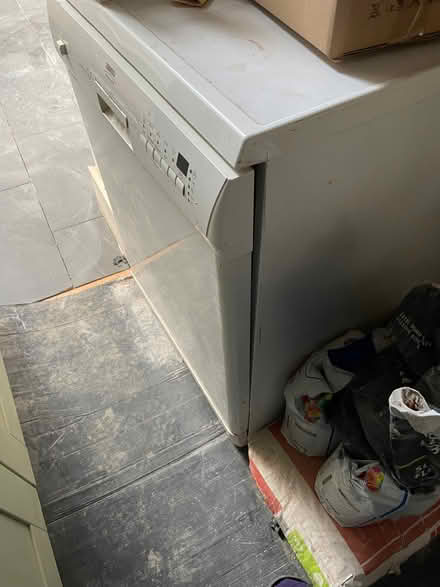 Photo of free Zanussi dish washer (Twickenham TW1) #3