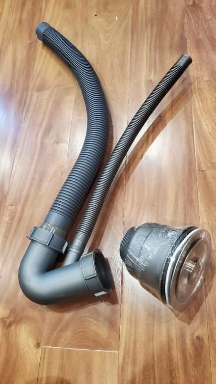 Photo of free Laundry drain (ETOBICOKE west) #1