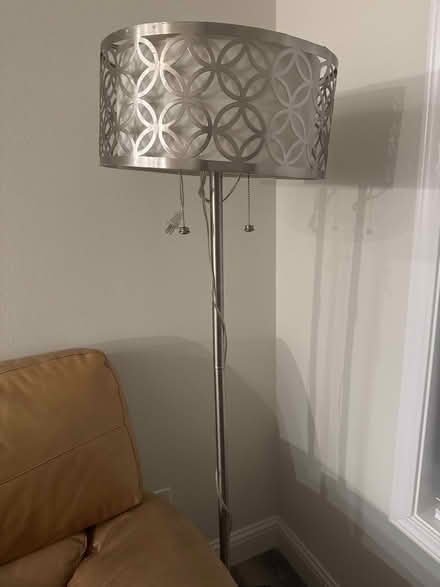 Photo of free Nice floor lamp (Fremont) #1